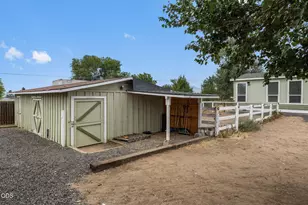 665 NW Apollo Rd, Prineville, OR 97754 - Photo 9