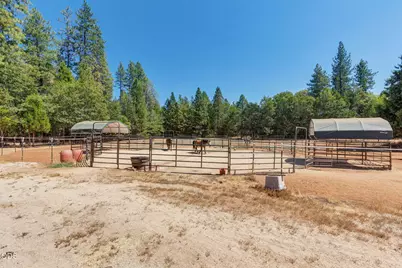 1650 Queens Branch Road, Rogue River, OR 97537 - Photo 55