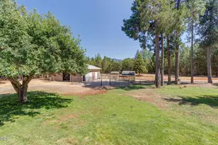 1650 Queens Branch Rd, Rogue River, OR 97537 - Photo 63
