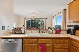 4773 Cloudcrest Dr, Medford, OR 97504 - Photo 13