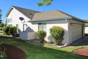 635 Hanks St, Klamath Falls, OR 97601 - Photo 43