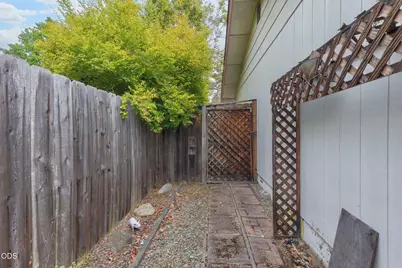 217 Southridge Way, Grants Pass, OR 97527 - Photo 31