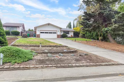 217 Southridge Way, Grants Pass, OR 97527 - Photo 37
