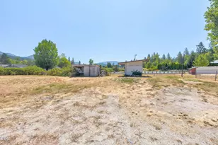 2322 Allen Creek Rd, Grants Pass, OR 97527 - Photo 65