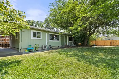 400 S Rose Street #A-B, Phoenix, OR 97535 - Photo 1
