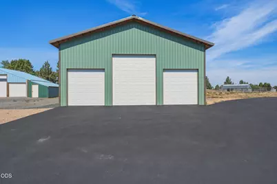 21785 Coyote Drive, Bend, OR 97702 - Photo 25