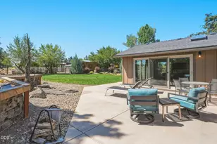 21785 Coyote Dr, Bend, OR 97702 - Photo 23