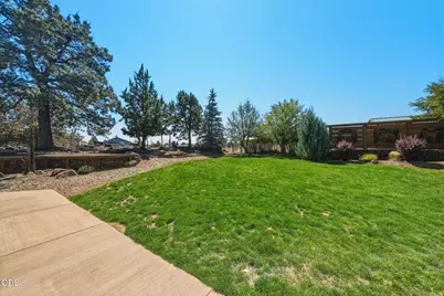 21785 Coyote Drive, Bend, OR 97702 - Photo 21