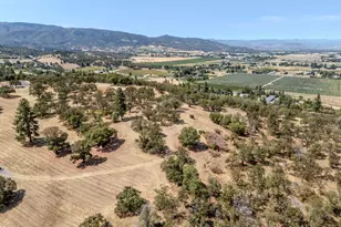 3563 S Stage Rd, Medford, OR 97501 - Photo 1
