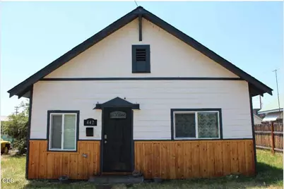 442 Michigan Avenue, Klamath Falls, OR 97601 - Photo 1