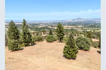 3575 S Stage Road #Lot 6, Medford, OR 97501 - Photo 15