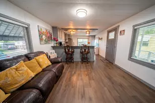 2335 Table Rock Rd, Medford, OR 97501 - Photo 3