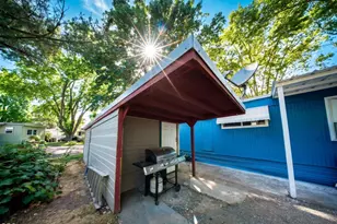 2335 Table Rock Rd, Medford, OR 97501 - Photo 13