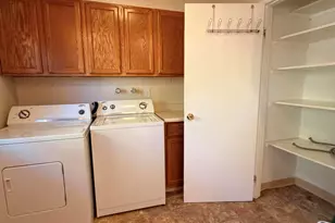 10687 McGuire Ave, Klamath Falls, OR 97603 - Photo 11