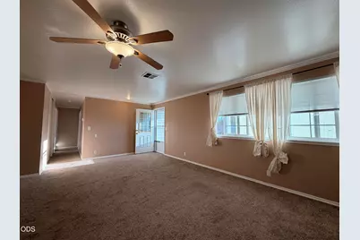 10687 McGuire Avenue, Klamath Falls, OR 97603 - Photo 5