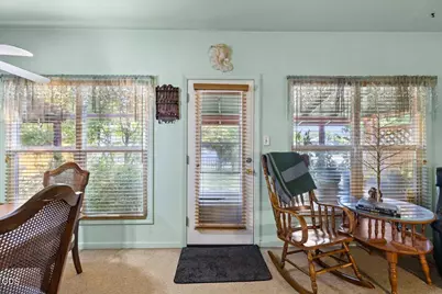 438 NE 11th Street, Grants Pass, OR 97526 - Photo 5