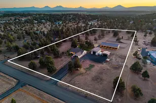 13714 SW Chipmunk Rd, Terrebonne, OR 97760 - Photo 9