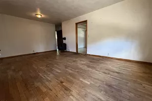 781 N 2nd Ave, Gold Hill, OR 97525 - Photo 19