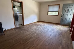 781 N 2nd Ave, Gold Hill, OR 97525 - Photo 9