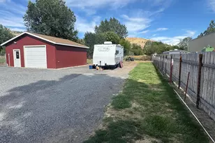 1939 Logan St, Klamath Falls, OR 97603 - Photo 11