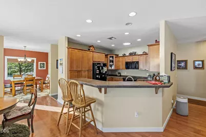 158 Rockingham Circle, Eagle Point, OR 97524 - Photo 7