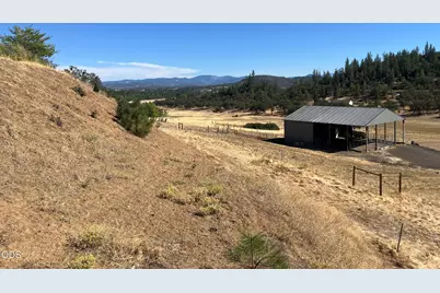 158 Rockingham Circle, Eagle Point, OR 97524 - Photo 27