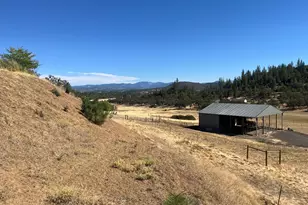 158 Rockingham Cir, Eagle Point, OR 97524 - Photo 27