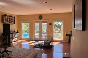 158 Rockingham Cir, Eagle Point, OR 97524 - Photo 9