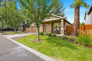 1610 W Carson Ave, Sisters, OR 97759 - Photo 23