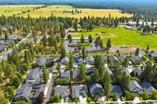 1610 W Carson Ave, Sisters, OR 97759 - Photo 21