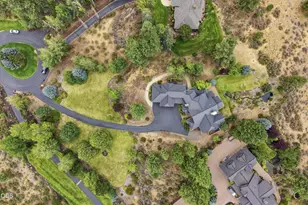 20100 Star Fire Ridge Ct, Bend, OR 97702 - Photo 5