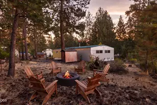 60948 Flint Ln, Bend, OR 97702 - Photo 1