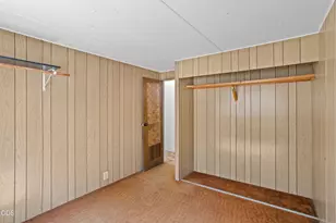 60948 Flint Ln, Bend, OR 97702 - Photo 21