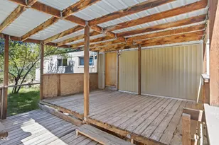 60948 Flint Ln, Bend, OR 97702 - Photo 3
