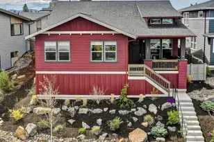 20637 SE Cougar Peak Dr, Bend, OR 97702 - Photo 1