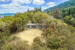 2590 Siskiyou Hwy, Ashland, OR 97520 - Photo 11