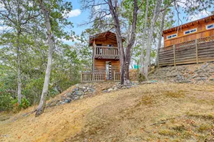 2590 Siskiyou Hwy, Ashland, OR 97520 - Photo 67