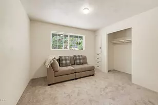 2590 Siskiyou Hwy, Ashland, OR 97520 - Photo 47