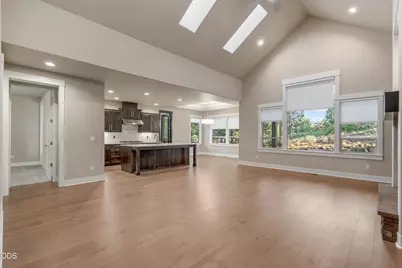 2557 NW Pine Terrace Drive, Bend, OR 97703 - Photo 5