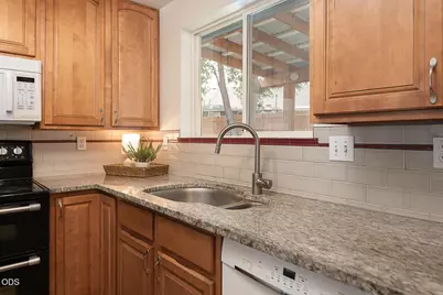 2225 SW 30th Court, Redmond, OR 97756 - Photo 15