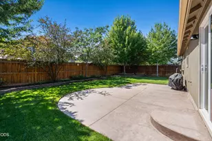 3172 SW Deschutes Ave, Redmond, OR 97756 - Photo 27