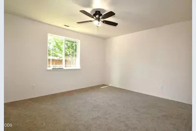 3172 SW Deschutes Avenue, Redmond, OR 97756 - Photo 19