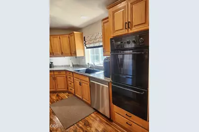 555 Freeman Road #UNIT 249, Central Point, OR 97502 - Photo 13