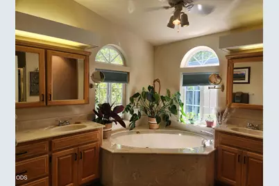 555 Freeman Road #UNIT 249, Central Point, OR 97502 - Photo 37
