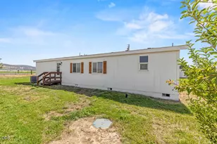 4900 Bliss Rd, Bonanza, OR 97623 - Photo 5