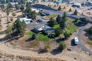 1604 S Adams Dr, Madras, OR 97741 - Photo 37