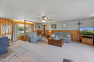 1604 S Adams Dr, Madras, OR 97741 - Photo 5