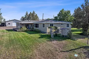 1604 S Adams Dr, Madras, OR 97741 - Photo 35