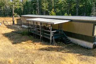 125 Floyd Ln, Cave Junction, OR 97523 - Photo 3