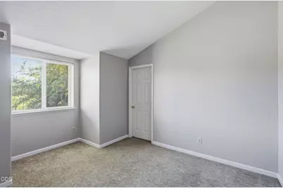 4867 Lower River Road, Grants Pass, OR 97526 - Photo 19